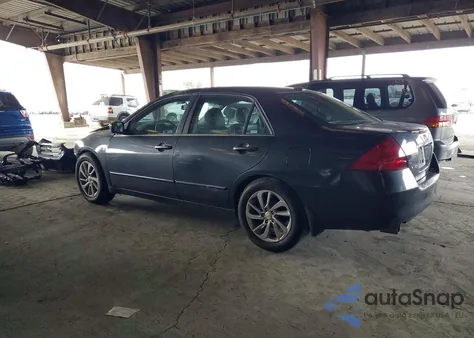2006 Honda Accord Ex из США, поврежденный, VIN 1HGCM66506A040932